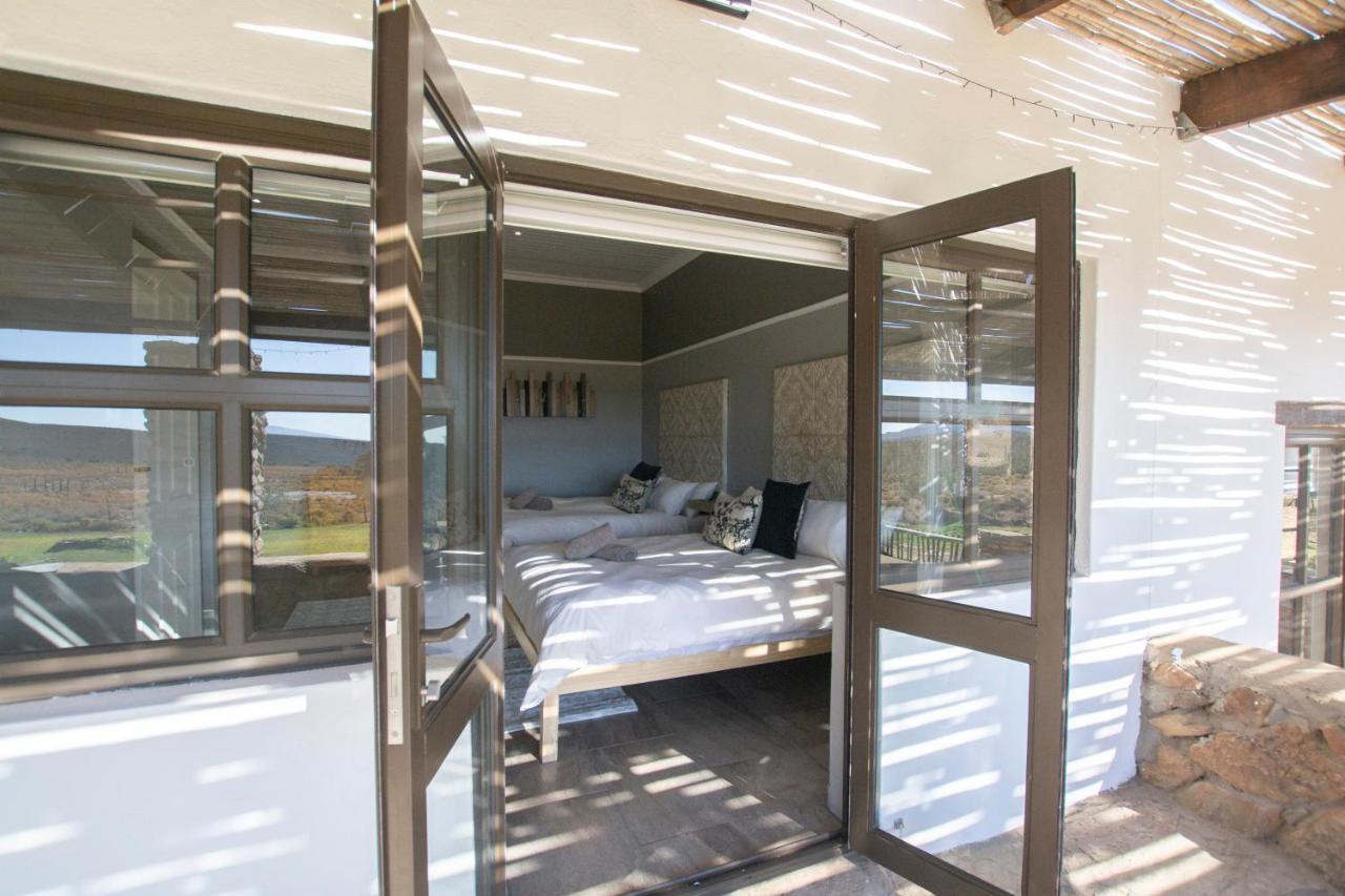 Desert Wind Private Guest And Game Farm Montagu Luaran gambar