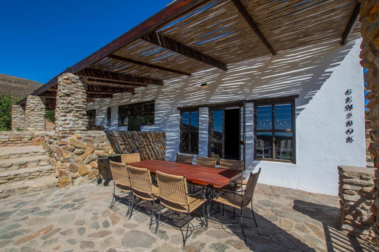 Desert Wind Private Guest And Game Farm Montagu Luaran gambar