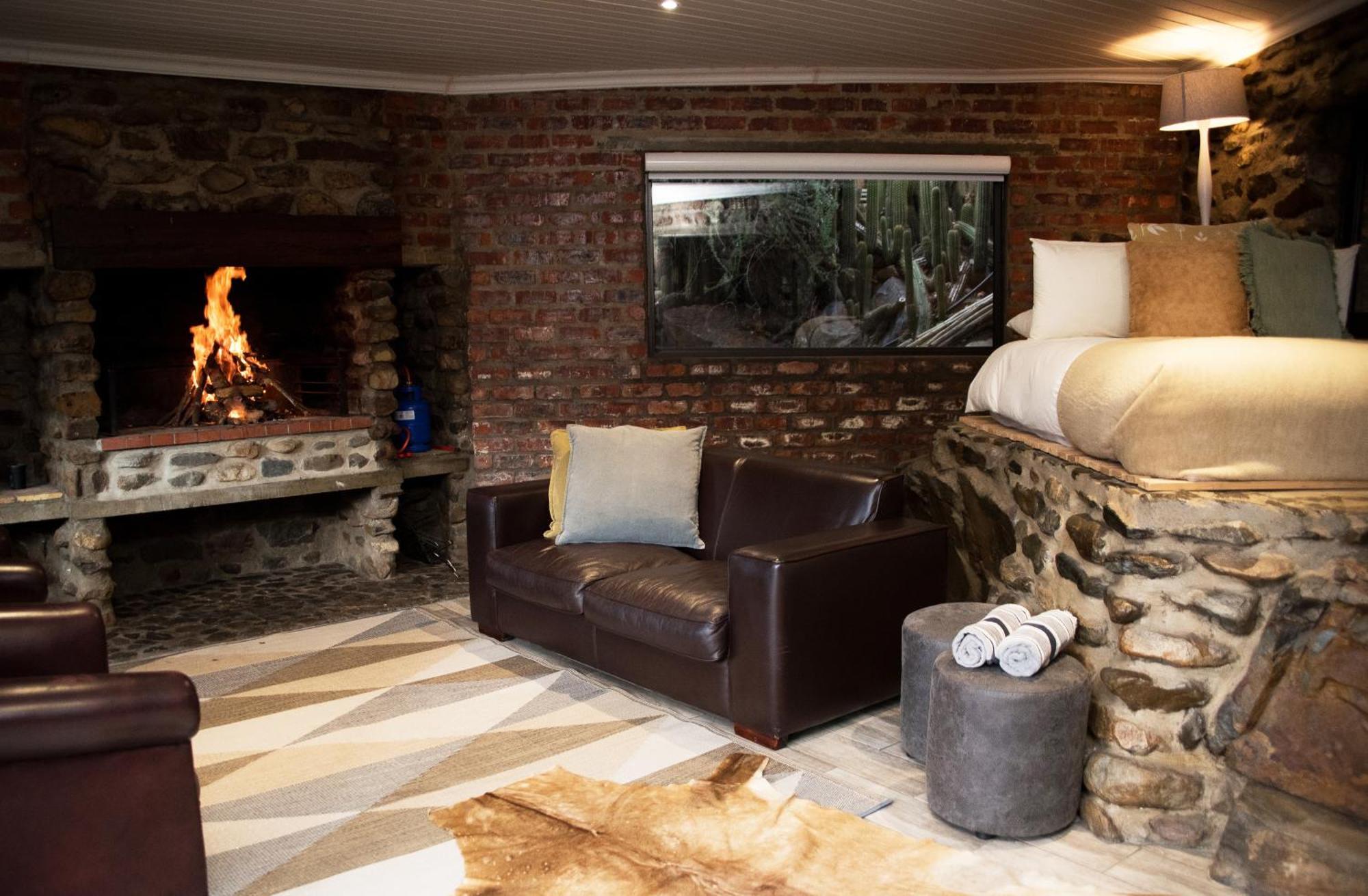 Desert Wind Private Guest And Game Farm Montagu Luaran gambar