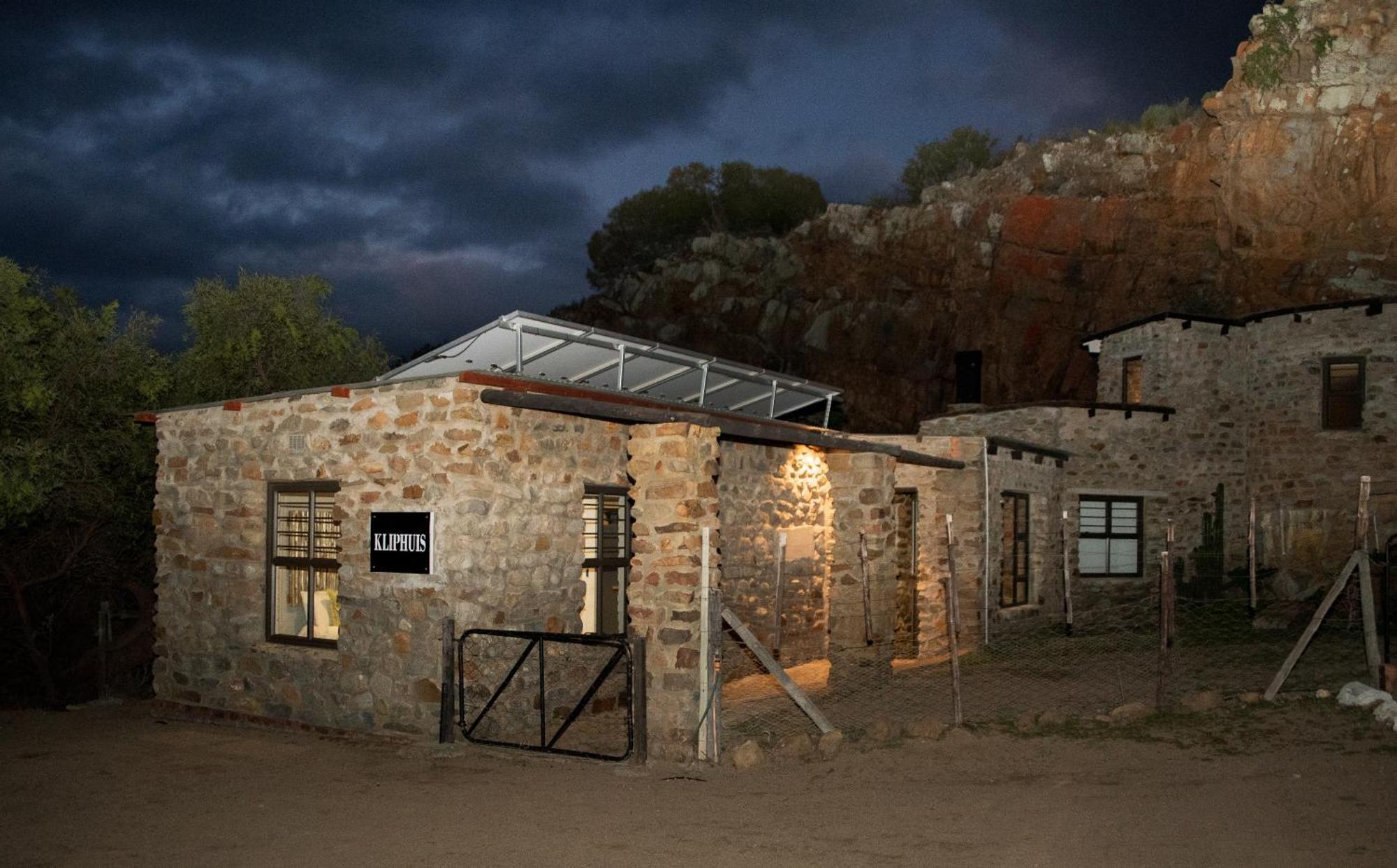 Desert Wind Private Guest And Game Farm Montagu Luaran gambar