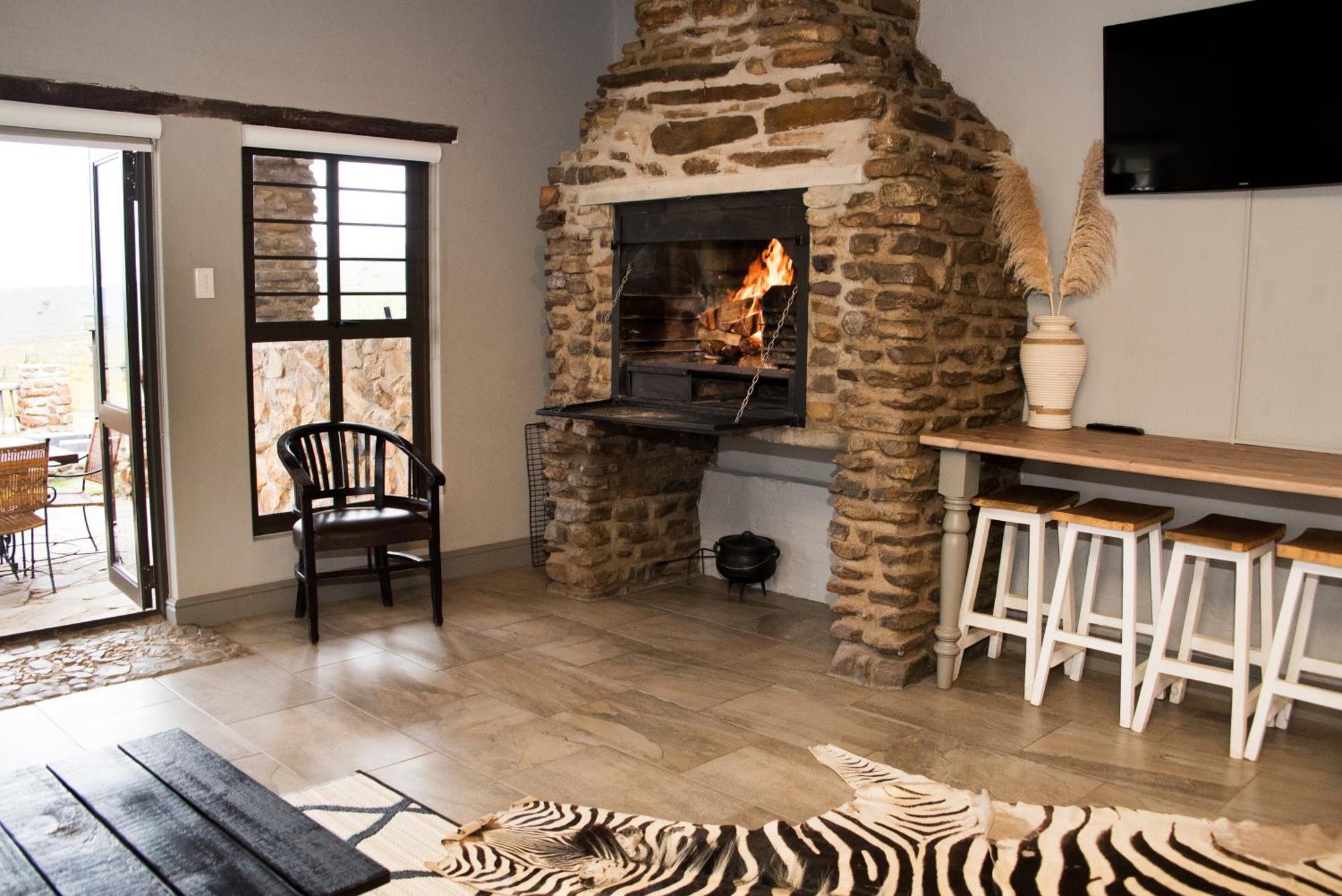 Desert Wind Private Guest And Game Farm Montagu Luaran gambar