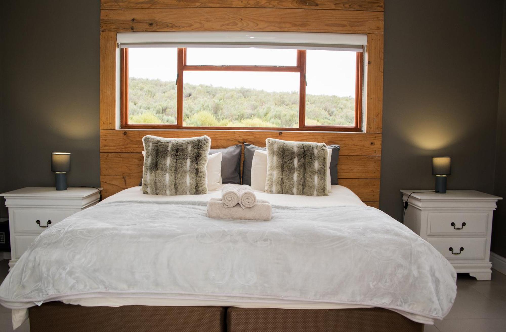 Desert Wind Private Guest And Game Farm Montagu Luaran gambar